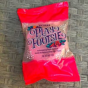 Perfectly Posh Play Footsie